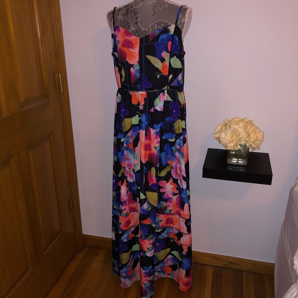 City Chic Black Floral Maxi Dress with Multicolor Bloom